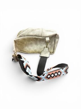 Neutral Leather Crossbody Bag with Patterned Strap